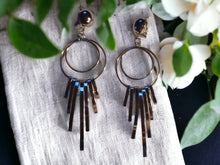 Load image into Gallery viewer, Silver Metal tassel Clip On Earrings
