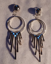 Load image into Gallery viewer, Silver Metal tassel Clip On Earrings
