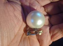 Load image into Gallery viewer, Rare Extra Large Giant Classic Pearl Stud Clip On Earrings
