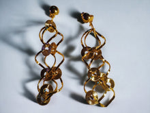 Load image into Gallery viewer, Abstract Curly Metal Dangle Clip On Earrings
