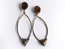 Load image into Gallery viewer, Minimalist Design silver Hoop Clip On Earrings
