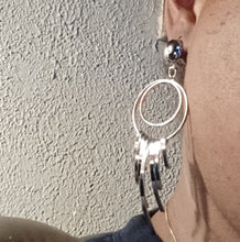 Load image into Gallery viewer, Silver Metal tassel Clip On Earrings
