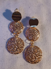 Load image into Gallery viewer, Abstract wire Metal Clip On Earrings gold 2.5 inch
