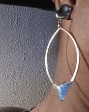 Load image into Gallery viewer, Minimalist Design silver Hoop Clip On Earrings
