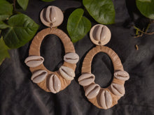 Load image into Gallery viewer, Raffia and Cowrie Shell Hoop Earrings (pierced ears)
