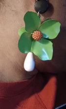 Load image into Gallery viewer, Extra large Abstract Colorblock Flower pop art Clip on Earrings
