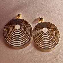 Load image into Gallery viewer, Giant abstract Hammered Metal multi hoop Clip On Earrings gold 4.5 inch
