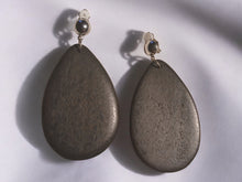 Load image into Gallery viewer, Minimalist Black Wood Clip On Earrings black
