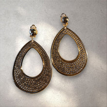 Load image into Gallery viewer, Glam Rhinestone Hoop Clip On Earrings gold
