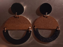 Load image into Gallery viewer, Small Handmade Minimalist 2 tone Clip On Dangle Earrings
