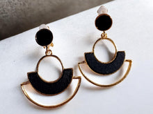 Load image into Gallery viewer, Minimalist Natural Wood and gold metal  Clip On Dangle Earrings black
