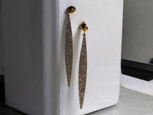 Load image into Gallery viewer, Light Silver glitter and gold bar Clip On Earrings
