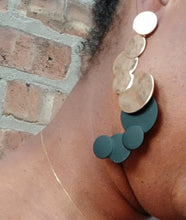 Load image into Gallery viewer, Abstract Disc design Earrings pierced ears
