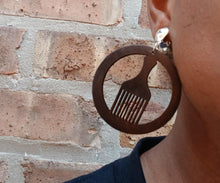 Load image into Gallery viewer, Natural Wood Afro Pick Clip On Dangle Earrings brown
