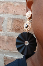 Load image into Gallery viewer, Hammered Metal and rhinestone Glam Clip On Earrings

