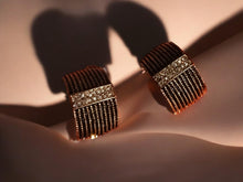 Load image into Gallery viewer, Vintage Chunky Rhinestone Stud cluster Clip On Earrings
