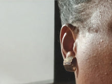 Load image into Gallery viewer, Vintage Chunky Rhinestone Stud cluster Clip On Earrings
