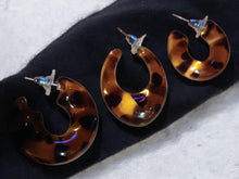 Load image into Gallery viewer, Minimalist Tortoise resin small hoop Earring set of 3  (pierced ears)
