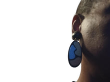 Load image into Gallery viewer, Vintage art deco wood dangle handmade Clip On Earrings 1990s
