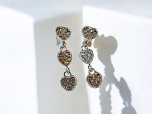 Load image into Gallery viewer, Handmade rhinestone Heart dangle Clip On Earrings
