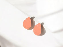 Load image into Gallery viewer, Vintage pop art Stud Clip On Earrings 1980s
