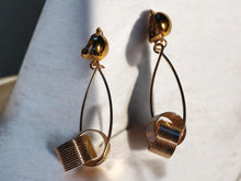 Load image into Gallery viewer, Minimalist Geometric design clip on  Earrings gold
