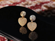 Load image into Gallery viewer, Gold Rhinestone Heart Clip On Earrings
