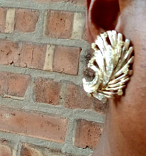 Load image into Gallery viewer, Vintage Judy Lee Feather spray Stud Clip On Earrings 1970s
