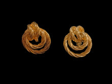 Load image into Gallery viewer, Vintage gold classy knot clip on earrings
