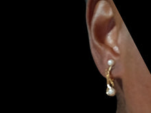 Load image into Gallery viewer, Vintage gold 12k gold filled napier small clip on earrings 1970s

