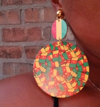 Load image into Gallery viewer, Handmade Cameroon African flag Clip on Earrings

