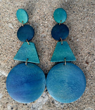 Load image into Gallery viewer, Natural Wood Geometric Design Clip On Earrings
