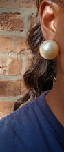 Load image into Gallery viewer, Extra large Pierced pearls
