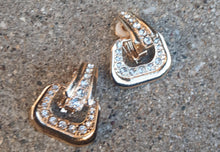 Load image into Gallery viewer, Classic gold small doorknocker Clip On Earrings
