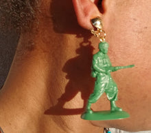 Load image into Gallery viewer, Handmade Acrylic Pop Art Vintage Army men Clip On Earrings
