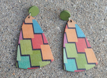 Load image into Gallery viewer, Small Handmade Natural Wood Geometric Design Clip On Earrings
