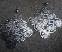 Load image into Gallery viewer, Giant Hammered Metal Lace Clip On Earrings silver 5 inch
