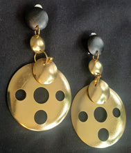 Load image into Gallery viewer, Abstract Geometric Design Dangle Clip on Earrings
