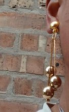 Load image into Gallery viewer, 1970s era Trifari Chain and ball style Clip On Earrings
