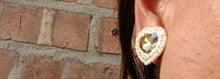 Load image into Gallery viewer, Rhinestone  Heart Stud Clip On Earrings gold
