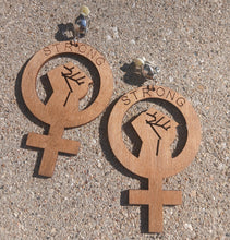 Load image into Gallery viewer, Afrocentric fist statement Wood Design Clip On Earrings
