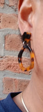Load image into Gallery viewer, Small Tortoise Acrylic Dangle Clip On Earrings
