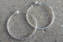 Load image into Gallery viewer, Basic silver Metal Hoop Clip On Earrings
