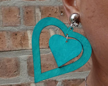 Load image into Gallery viewer, Teal Clip On wooden Heart Dangle Earrings
