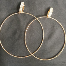 Load image into Gallery viewer, Light gold Metal Hoop Clip On Earrings
