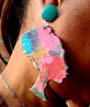 Load image into Gallery viewer, Handpainted Handmade  Natural Wood Abstract Queen Design Clip On  Earrings
