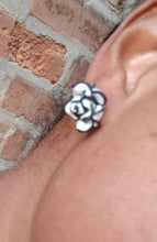 Load image into Gallery viewer, Vintage Handmade Clay Flower Clip On Earrings
