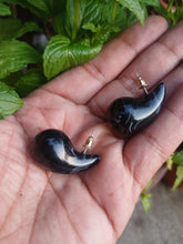 Load image into Gallery viewer, Modern minimalist marbled black teardrop stud Earrings pierced ears grey
