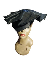 Load image into Gallery viewer, Vintage Elegant Black Sculptural Women's Fascinator Hat
