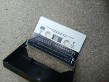 Load image into Gallery viewer, Roberta Flack featuring Donny Hathaway 1979 cassette Rare
